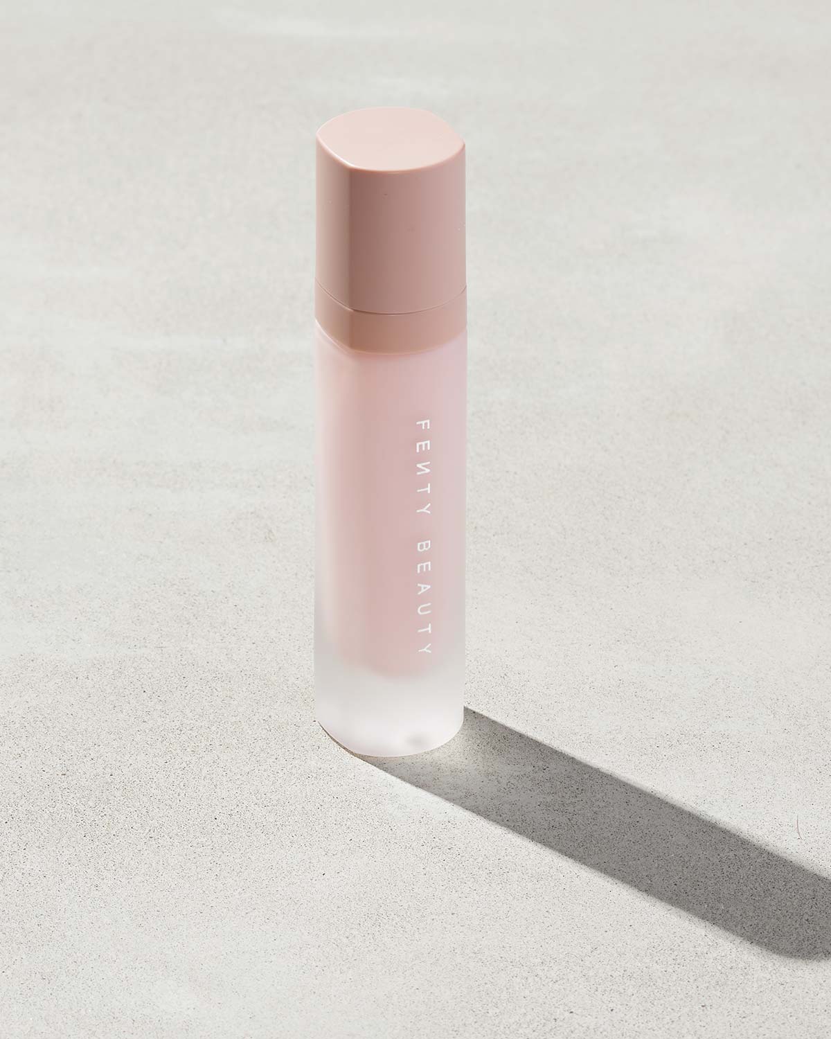 36365.jpg Pro Filt'r Hydrating Primer - Soft Silk - Image 1
