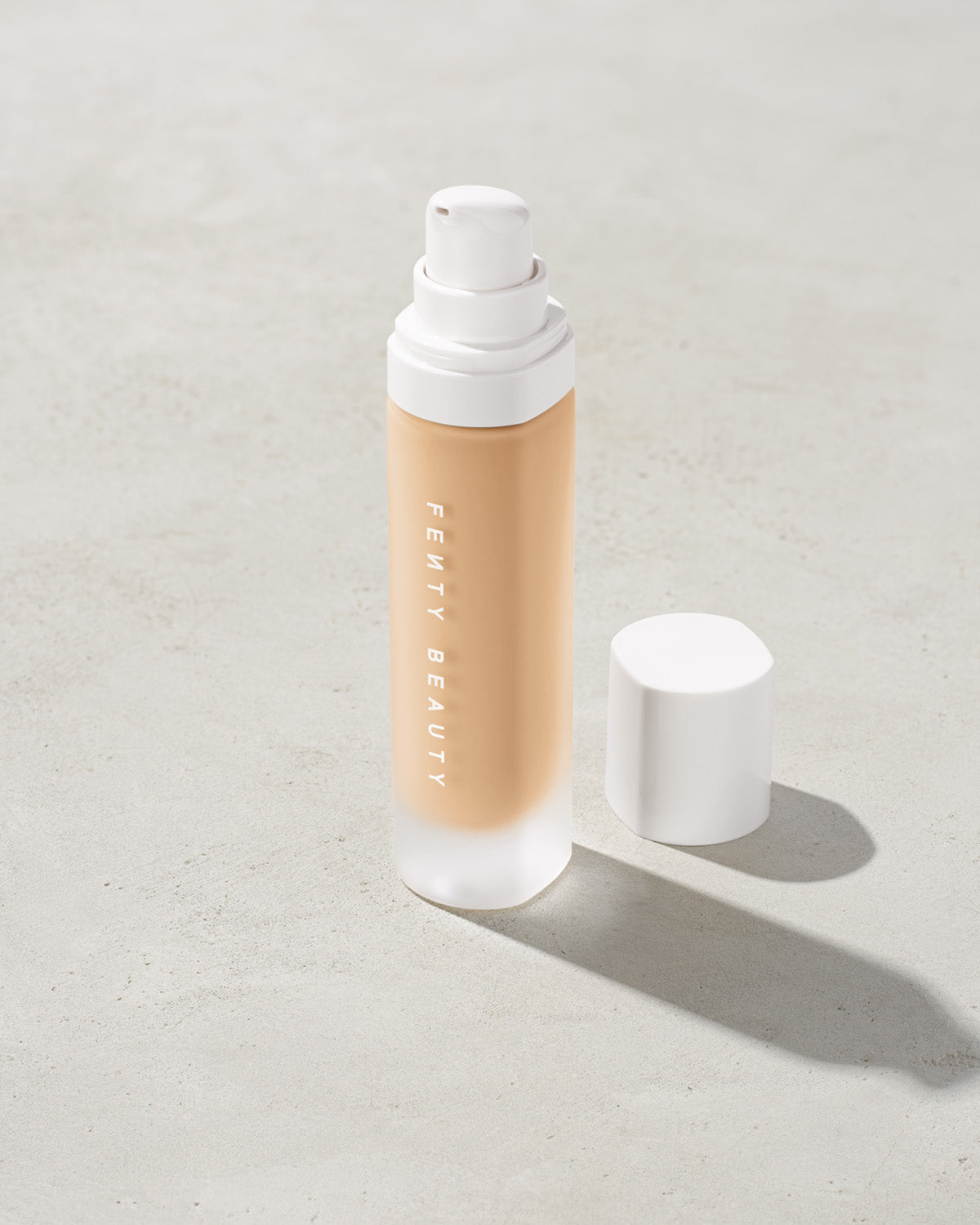 FB30006_FB0150_alt1.jpg Pro Filt'r Soft Matte Longwear Foundation - #150 - Image 1