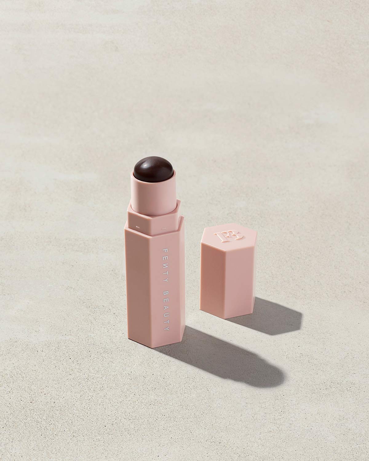 FB30029_FB3050_9ef141a6-6ac5-42f6-969a-1b7a4a2fddf9.jpg Match Stix Contour Skinstick - Caviar - Image 1