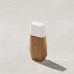 Eaze Drop Lightweight Blurring Skin Tint - 19