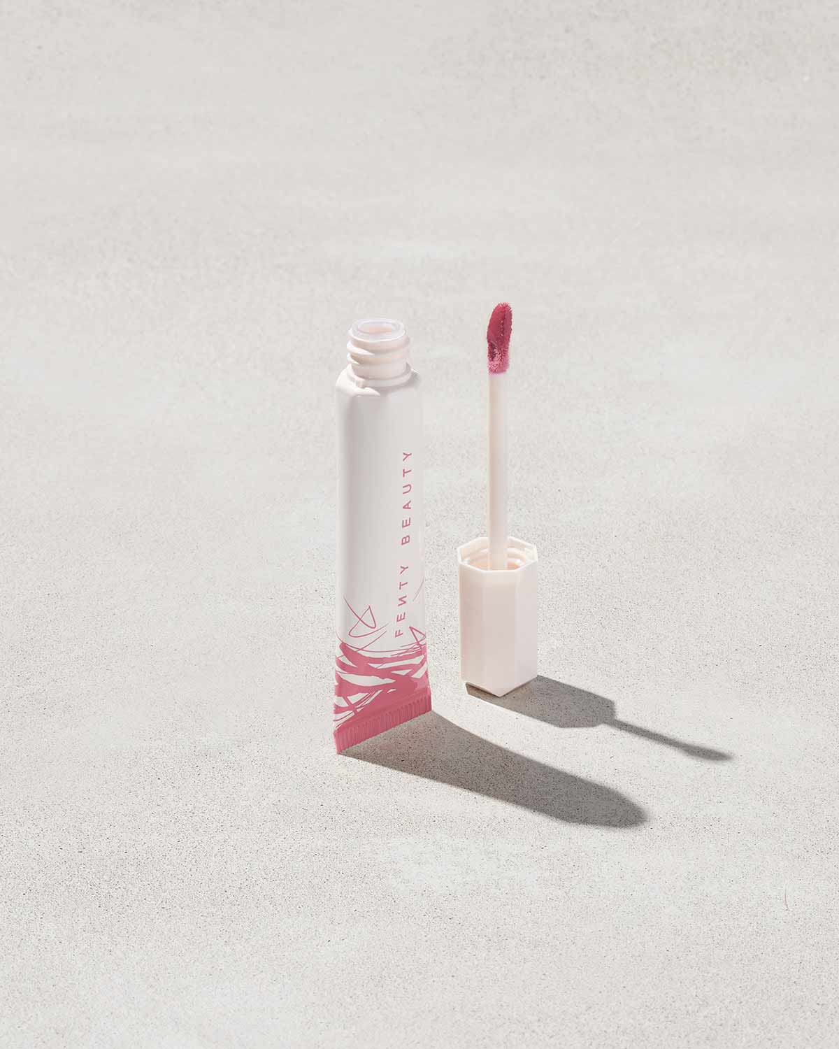 FB40016_FB4093.jpg Pro Kiss'r Luscious Lip Balm - Pinch Me - Image 1