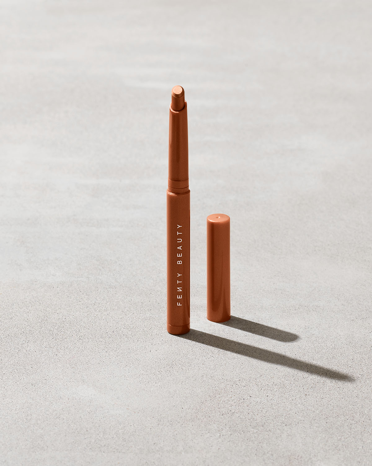 Shadowstix Longwear Eyeshadow Stick - U Ain't Reddy - Image 1