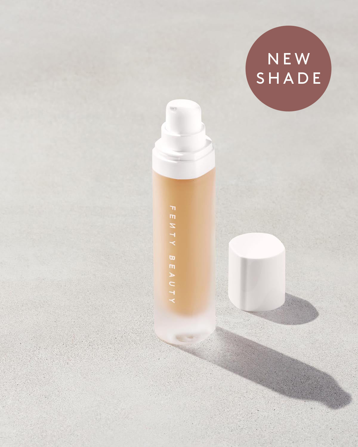 FB_FAL22_T2PRODUCT_CONCRETE_PRO_FILT_R_SOFT_MATTE_FOUNDATION_OPEN_265_1200x1500_FENTYVERSE.jpg Pro Filt'r Soft Matte Longwear Foundation - #265 - Image 1