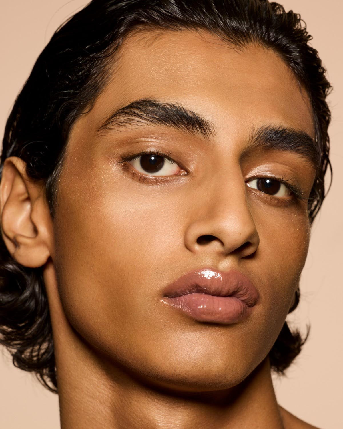 Gloss Bomb Heat Universal Lip Luminizer + Plumper - Fenty Glow Heat - Image 3