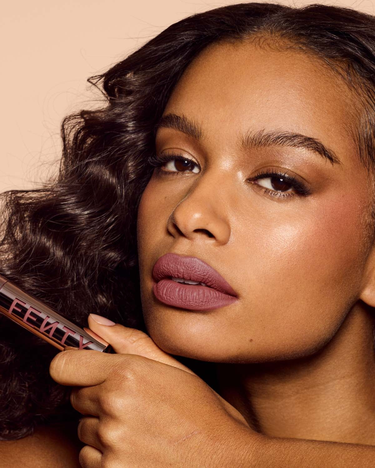 Fenty Icon Velvet Liquid Lipstick - RiRi - Image 2