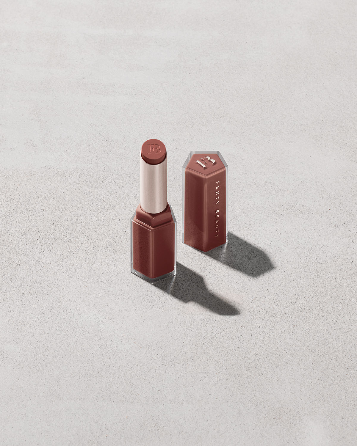 FB_FALL24_T2PRODUCT_ECOMM_GBSTICK_SPICEDCOLD_OPEN_1200x1500_72DPI.jpg Gloss Bomb Stix High-Shine Gloss Stick - Sp'ice Cold - Image 1