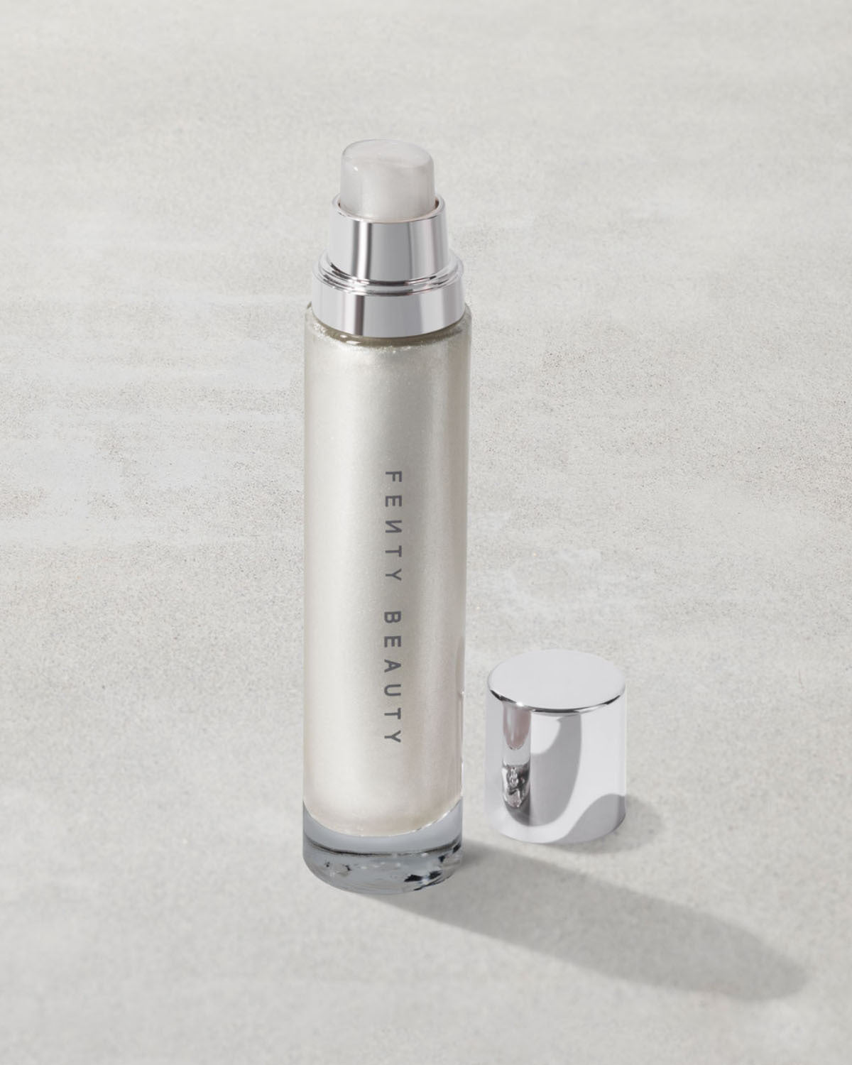 FB_FALL25_T2PRODUCT_ECOMM_LE-DIAMOND-COLLECTION_BODY-LAVA_HMC_1200X1500_72DPI.jpg Body Lava Body Luminizer - How Many Carats?! - Image 1