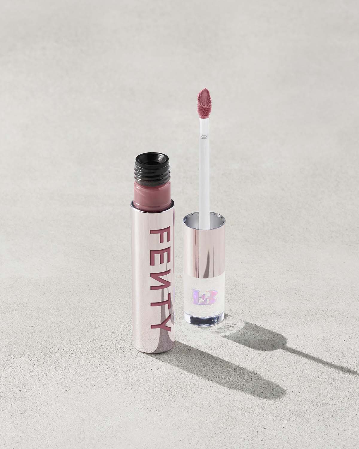 FB_POSTHOL22_T2PRODUCT_CONCRETE_FENTY_ICON_VELVET_LIQUID_LIP_OPEN_C_SUITE_HEAR_1200x1500_c9d85d13-ef80-470a-916b-e2fda347f524.jpg Fenty Icon Velvet Liquid Lipstick - C-Suite'Heart - Image 1