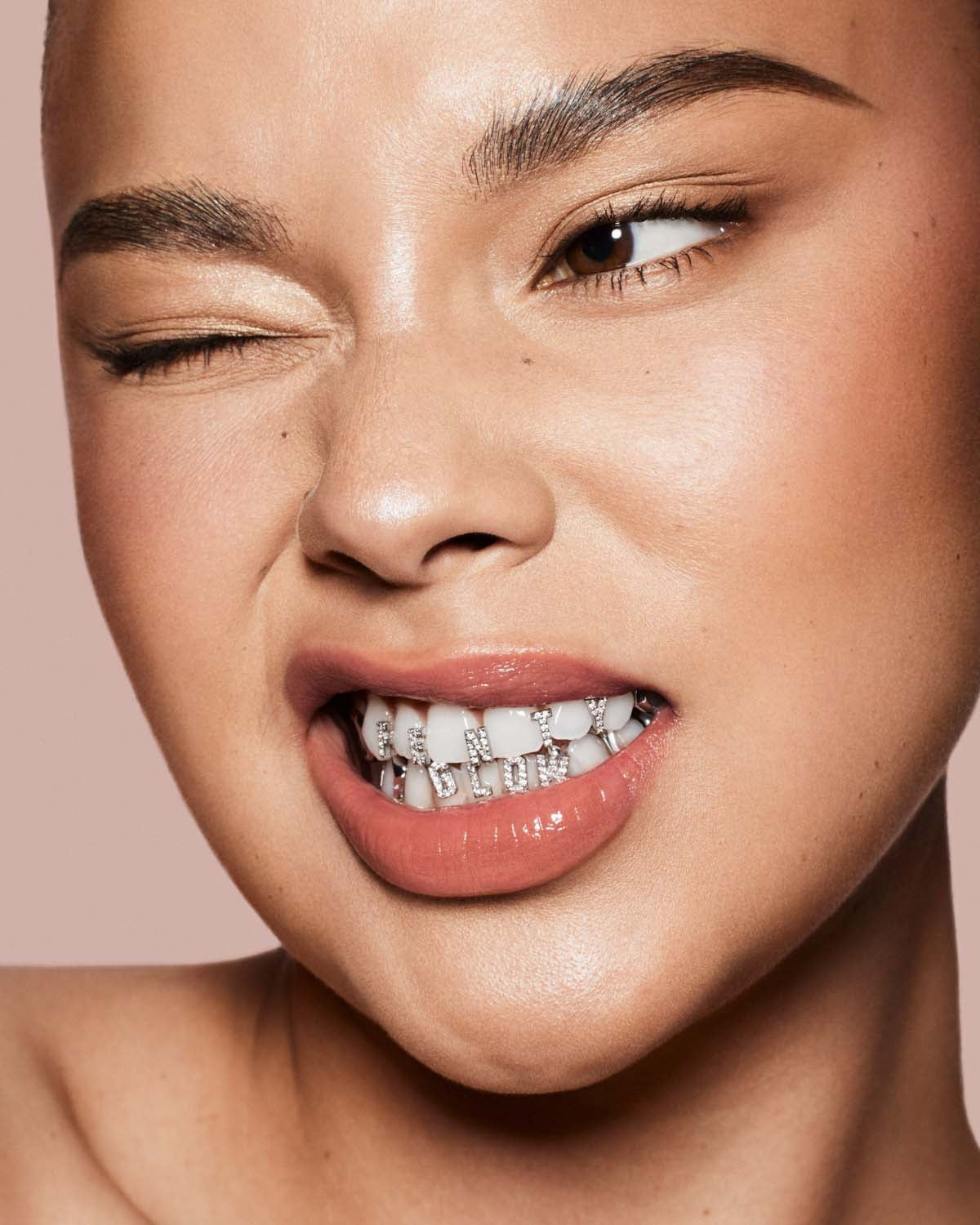 Gloss Bomb Stix High-Shine Gloss Stick - Fenty Glow - Image 2