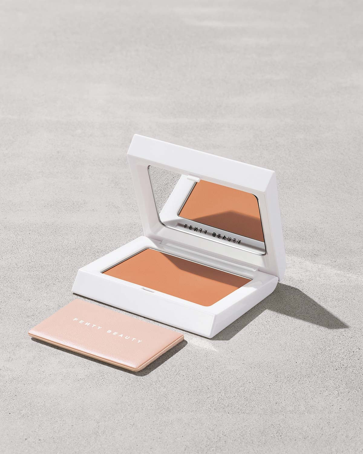 Bright Fix Instant Brightening + Blurring Powder - Peach - Image 1