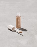 We're Even Hydrating Longwear Concealer - 280C