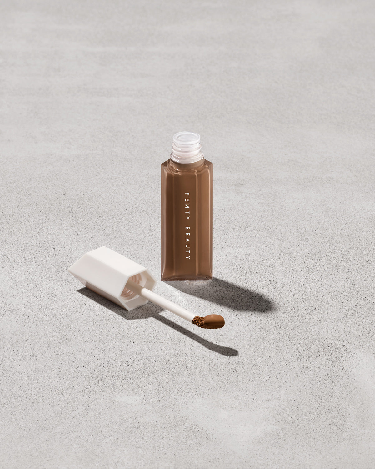 FB_SPR23_T2PRODUCT_ECOMM_WERE_EVEN_430W_sRGB72.jpg We're Even Hydrating Longwear Concealer - 430W - Image 1