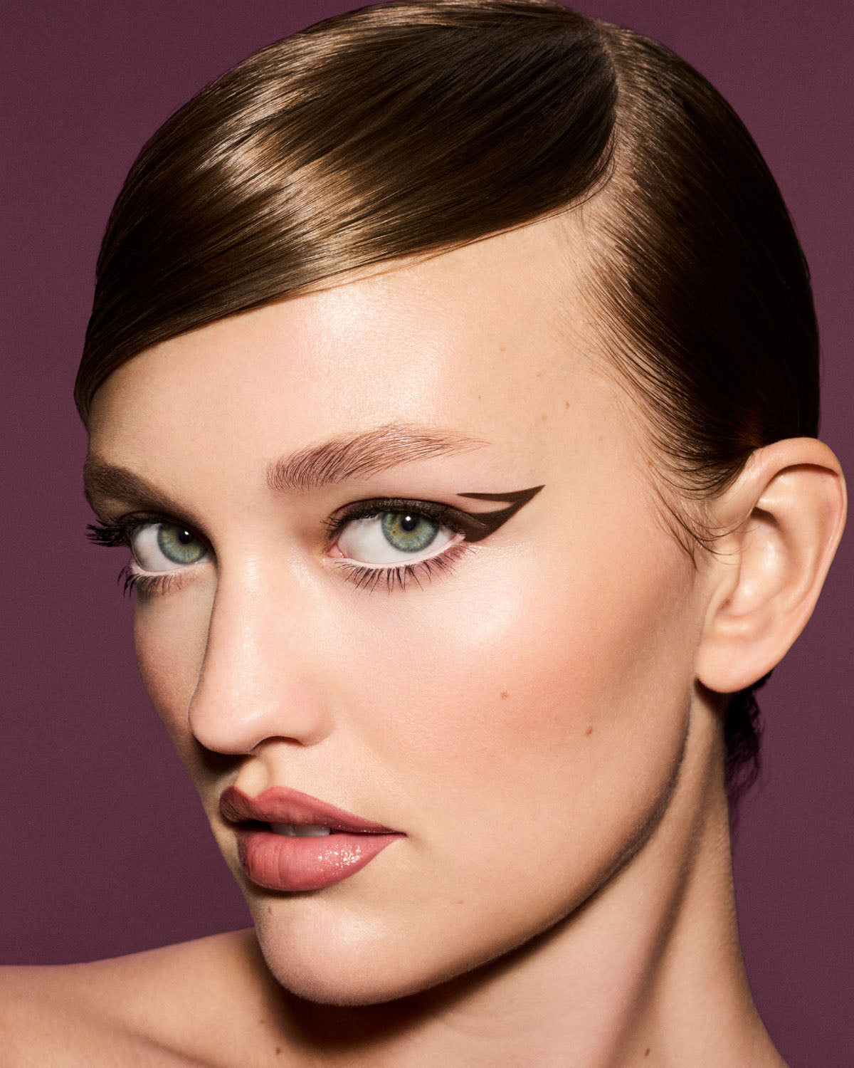 Fine Linez Lash Line-Enhancing Eyeliner - In Big Truffle - Image 3