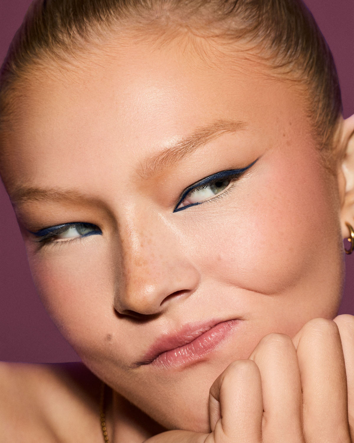 Fine Linez Lash Line-Enhancing Eyeliner - The Navy - Image 12