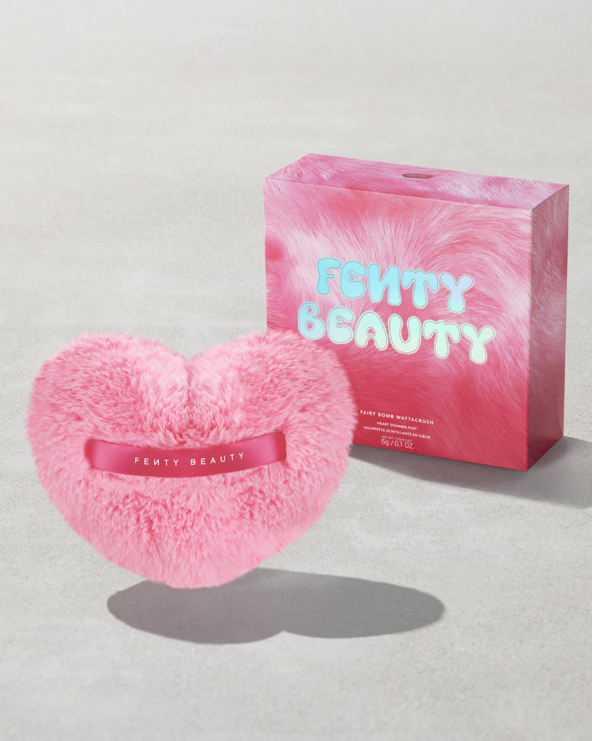 FB_SPR26_T2PRODUCT_ECOMM_LE-WATTAMOMENT_POWDER-PUFF_1200x1500_72DPI.jpg Fairy Bomb Wattacrush Heart Shimmer Puff - Image 1