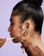 The Side Stick 3-in-1 Edge Styling Tool - Image 7