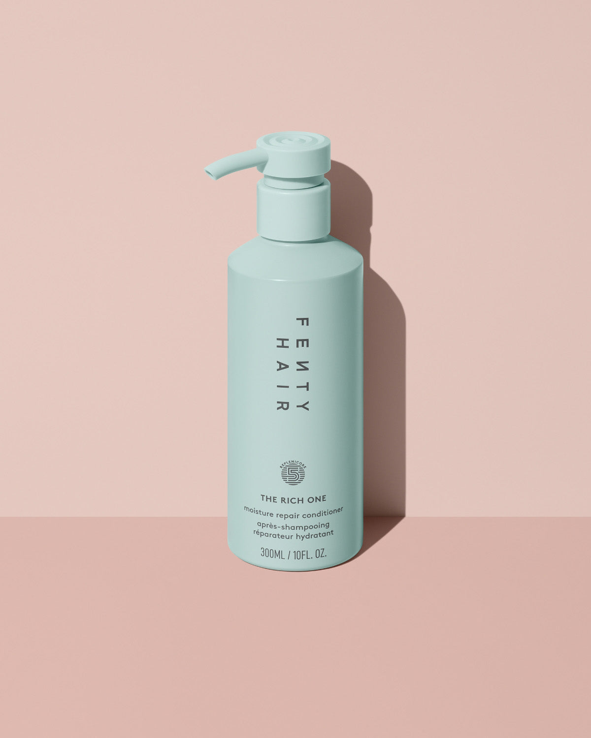 SUM24_T2PRODUCT_ECOMM_RICHONE-CONDITIONER_1200X1500_72DPI_d404eafe-b51a-4ab7-9543-6158b7ded32e.jpg The Rich One Moisture Repair Conditioner - Image 1